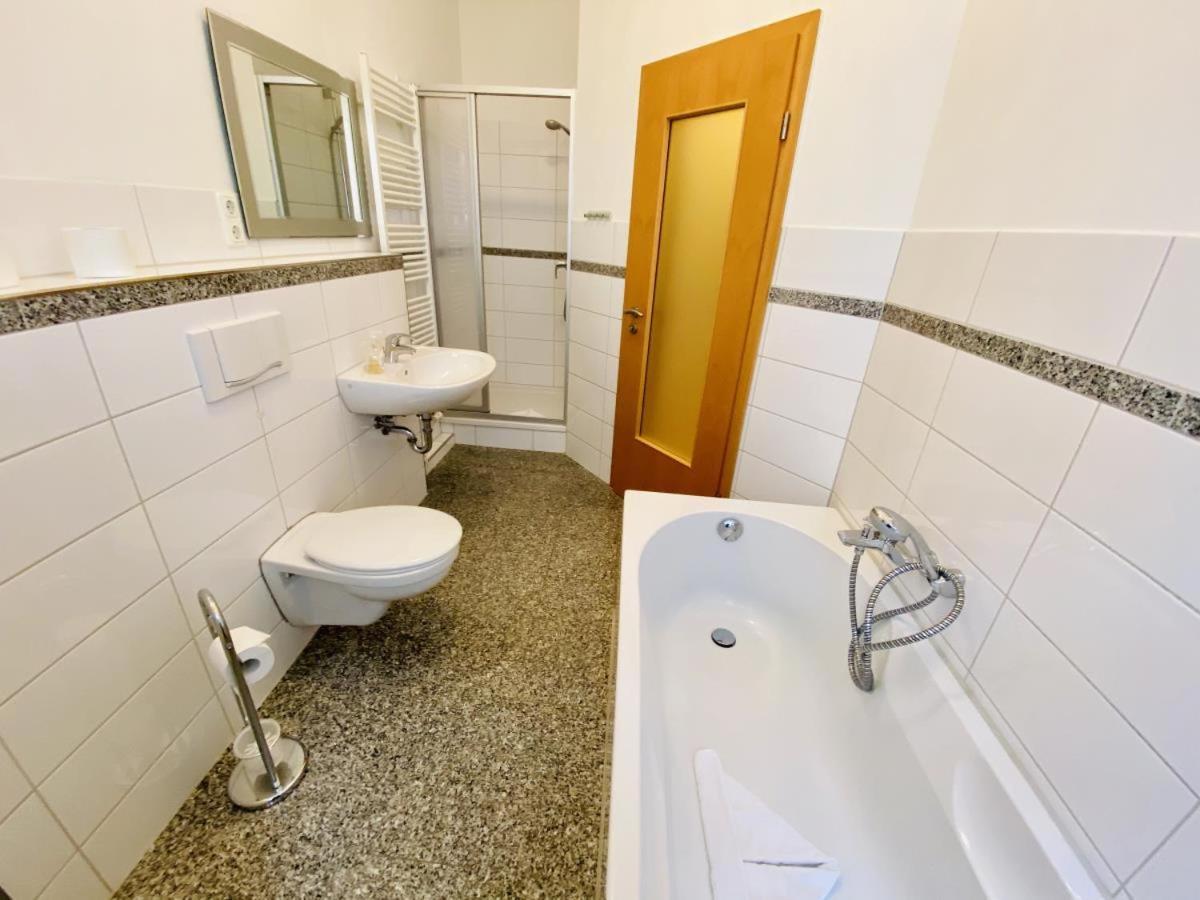 Silbermoewe Apartment Rostock Bagian luar foto